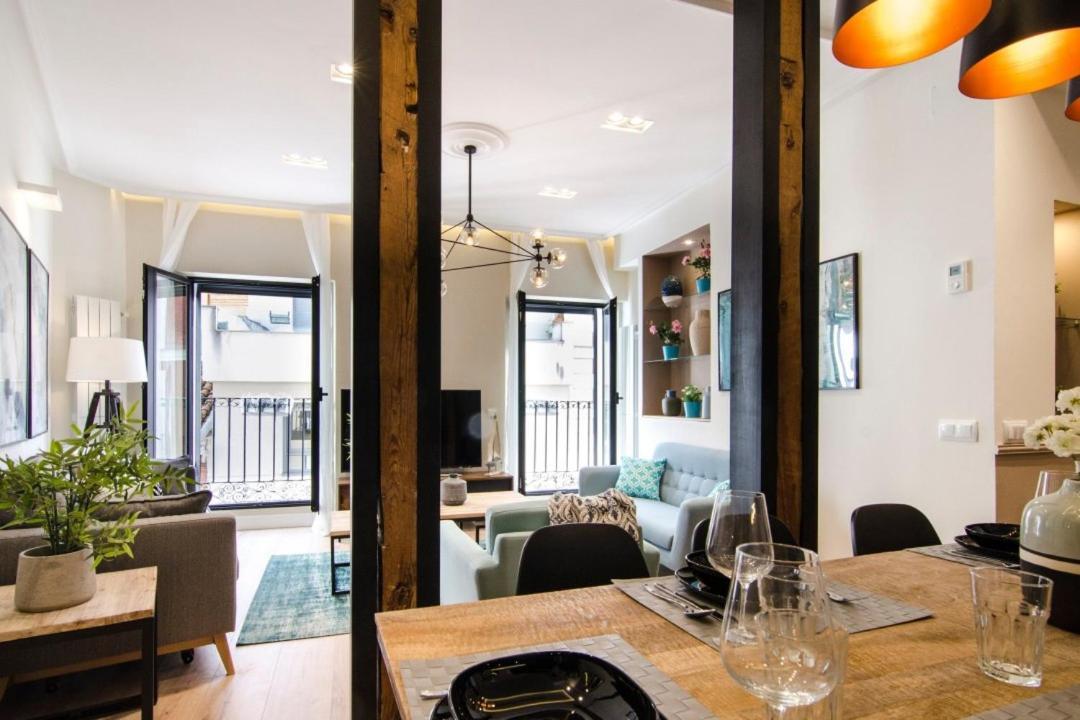Libreros ,5 * Madrid